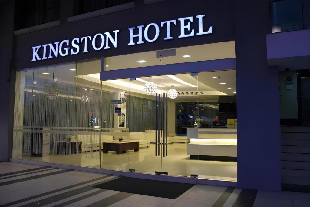 Kingston Hotel Kota Kinabalu Exterior foto